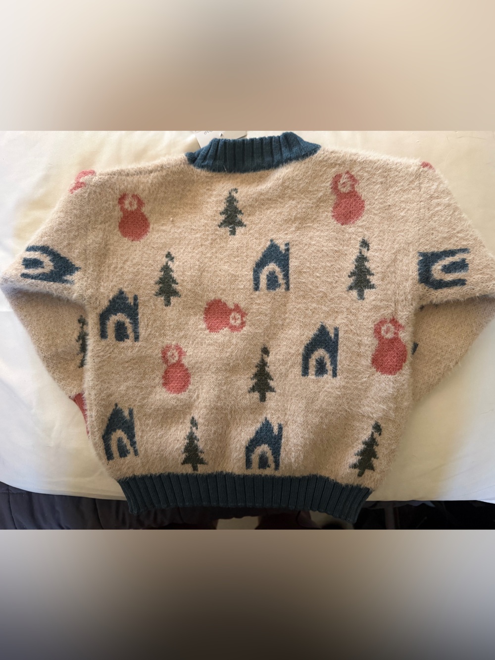 NWT/NWOT Mama & Mini Cozy Patterned Fuzzy Sweater in Beige, Teal, Coral Multi Sz - Picture 3 of 3